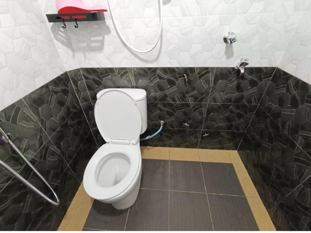 Roomstay Nimaza Bilik 1 Marang Luaran gambar